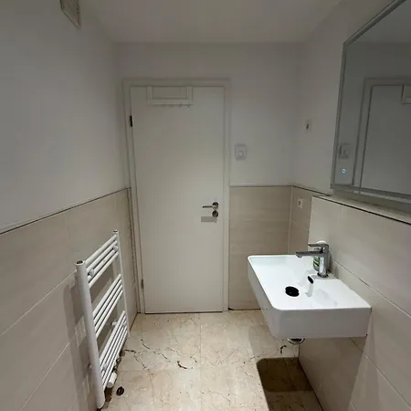 Your Aprtmnt-basement Next To Hockenheimring Apartment Hockenheim